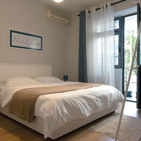 City Center Apartment Tirana Esterno foto